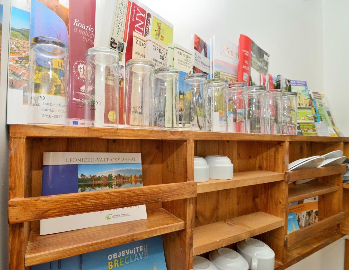 Breclav Centrum Ngoại thất bức ảnh